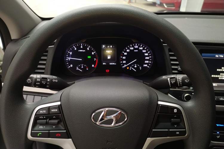 Used Hyundai Elantra (6th Generation / Lingdong) 2016 1.6L Automatic ZhiXuan – Elite Version
