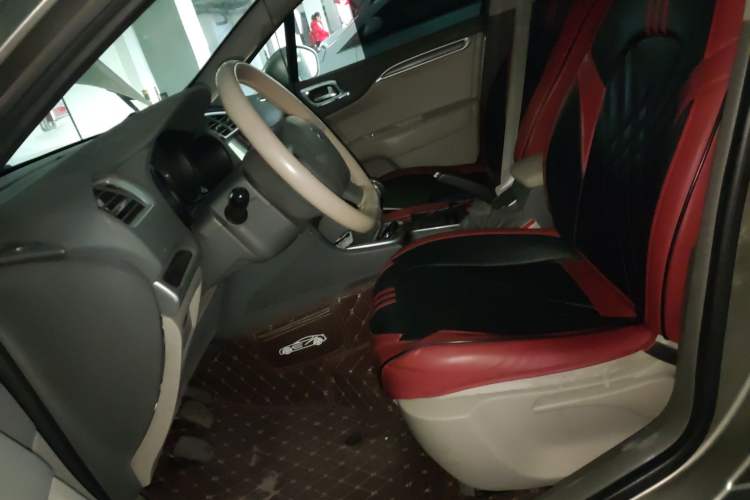 Used Citroen C4L 2013 1.6L Manual Jingxiang Edition Left Front Seat