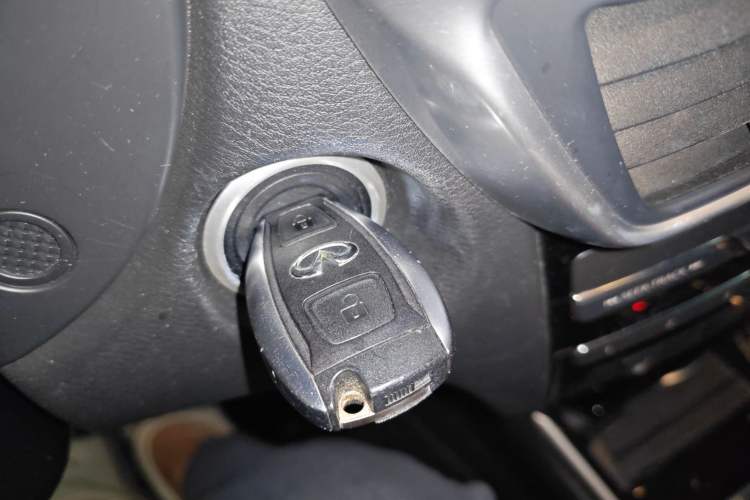 Used Infiniti QX30 2017 1.6T Two-Wheel Drive Fashion Edition
