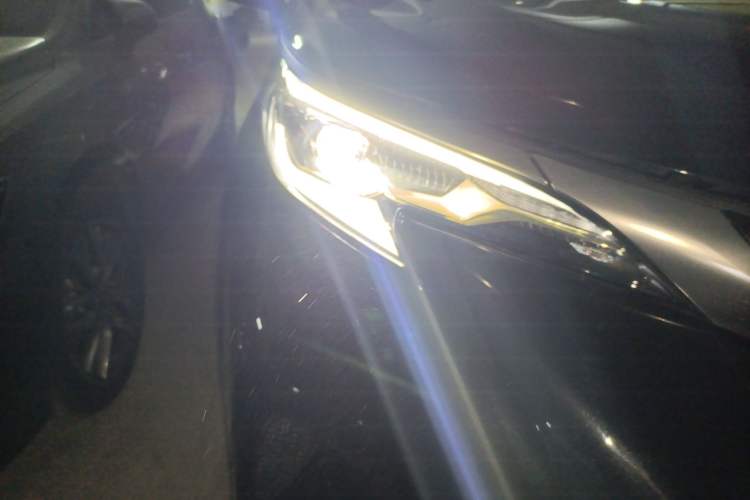 Used Toyota Granvia 2023 2.5L Hybrid Prestige PLUS Edition