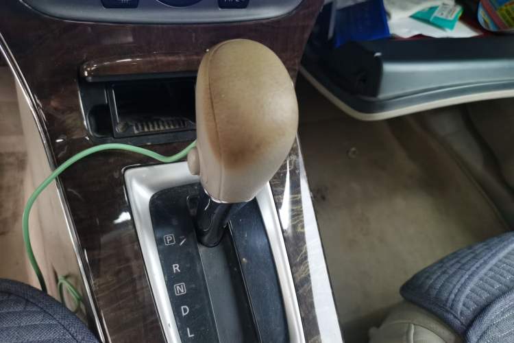 Used Nissan Sylphy 2012 1.6 XL CVT Luxury Edition Gear Lever