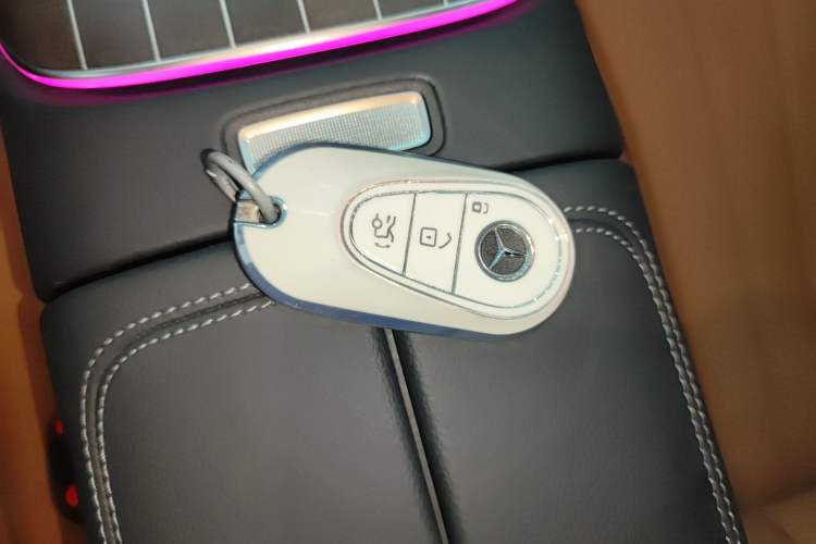 Used Mercedes-Benz E-Class 2024 E 300 L Luxury Model