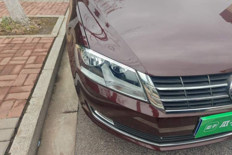 Used Volkswagen Lavida 2013 1.6L Automatic Comfort Edition
