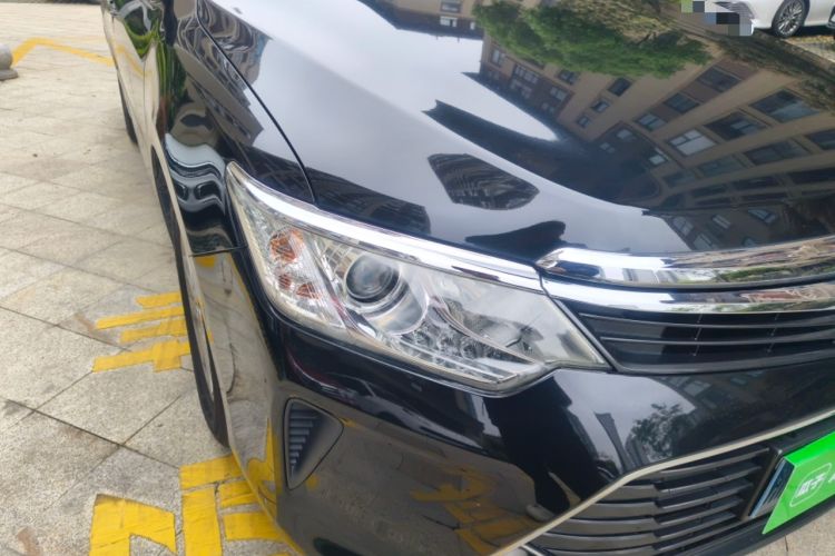 Used Toyota Camry 2016 2.0G 10th Anniversary Leading Edition Right Front Headlight