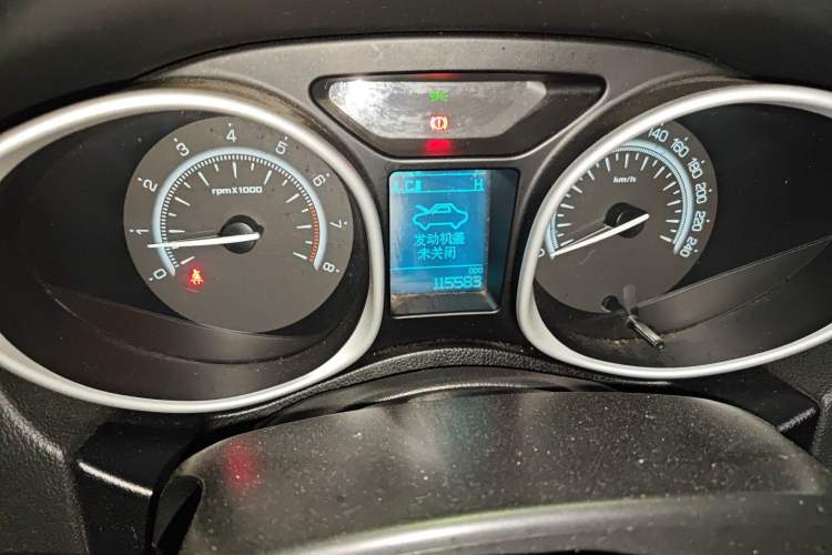 Used GAC Trumpchi GS5 Super 2015 2.0L Manual Two-Wheel Drive Elite Edition
