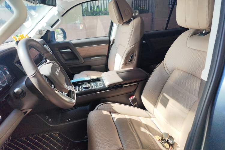 Used BAIC Off-Road BJ60 2022 2.0T Version 11 Five Seats
