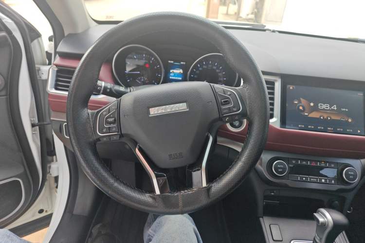 Used Haval H6 Coupe 2018 Red-Label 1.5T Automatic Two-Wheel Drive Luxury Model