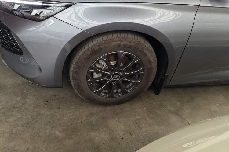 Used BYD Qin L 2024 DM-i 80KM Leading Model
