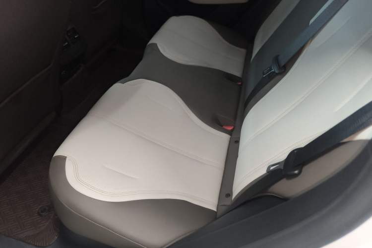 Used BYD Qin PLUS 2023 Champion Edition DM-i 55KM Leading Model
