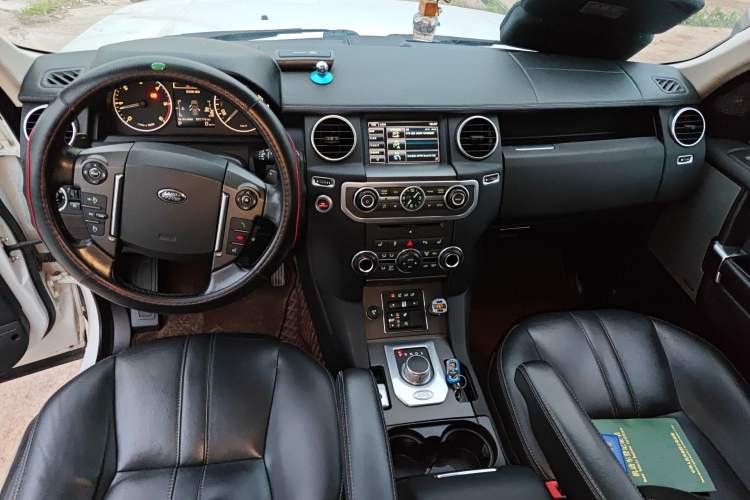 Used Land Rover Discovery 2015 3.0 SDV6 HSE Diesel Version