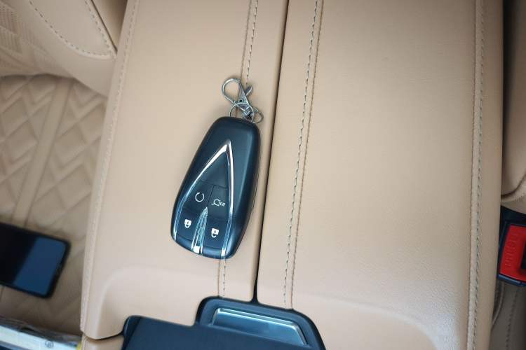 Used CHANGAN UNI-K 2021 2.0T Excellence Edition Vehicle Key