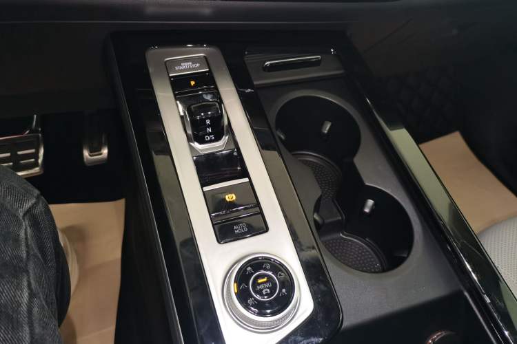 Used Volkswagen Tavendor 2023 380TSI Four-Wheel Drive R-Line Cruise Edition Gear Lever