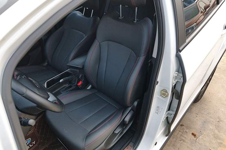 Used Geely Auto Vision X3 2021 PRO 1.5L Manual Elite Model
