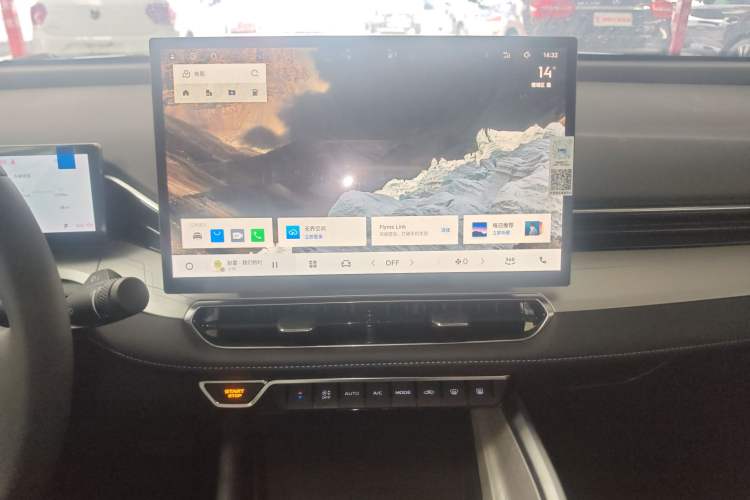 Used Geely Auto Preface 2025 Dongfang Yao 1.5TD Kunlun Edition