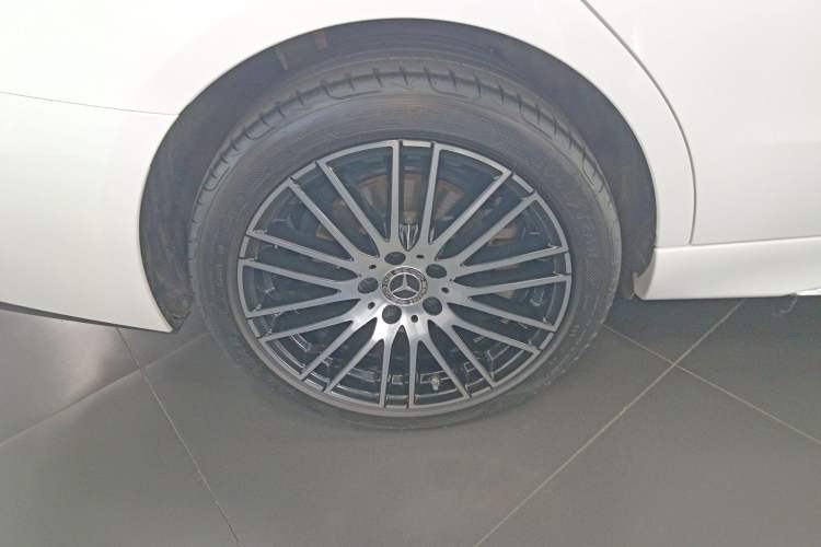 Used Mercedes-Benz C-Class 2024 Restyled C-Class 260 L Sport Edition Exterior 5