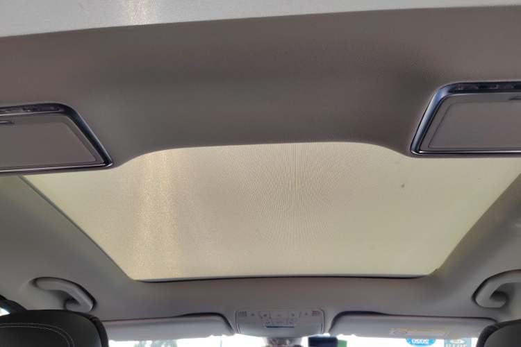 Used Mercedes-Benz C-Class 2017 Facelift C 200 L Sport Edition
