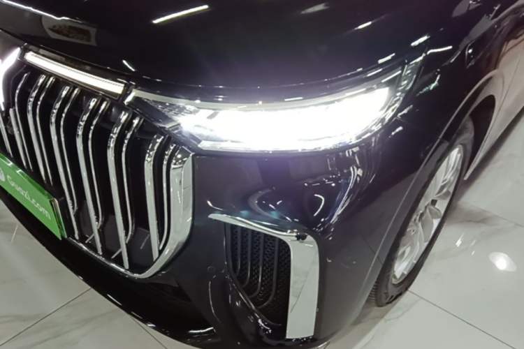 Used VOYAH Dream 2024 PHEV Extended-Range Premium Edition
