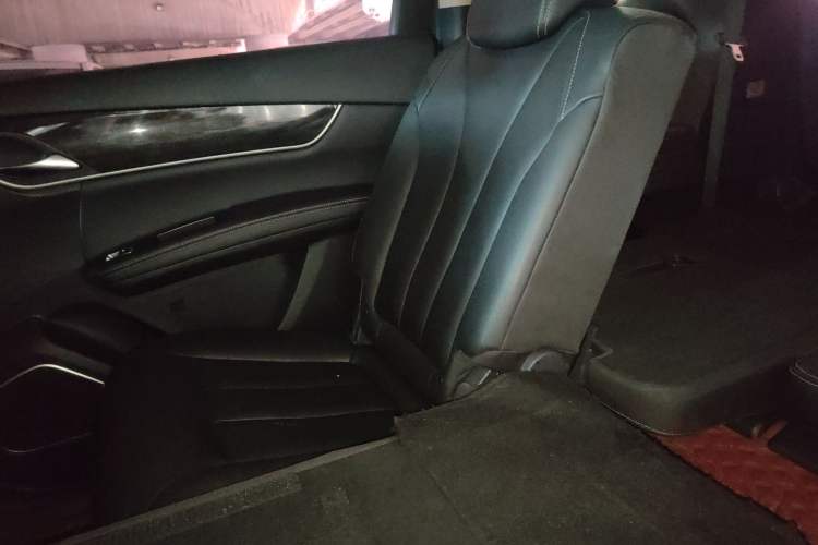 Used BYD Song MAX 2019 1.5T Automatic Smart Connect Ruiyi Model 7 Seats China V Emission Standard