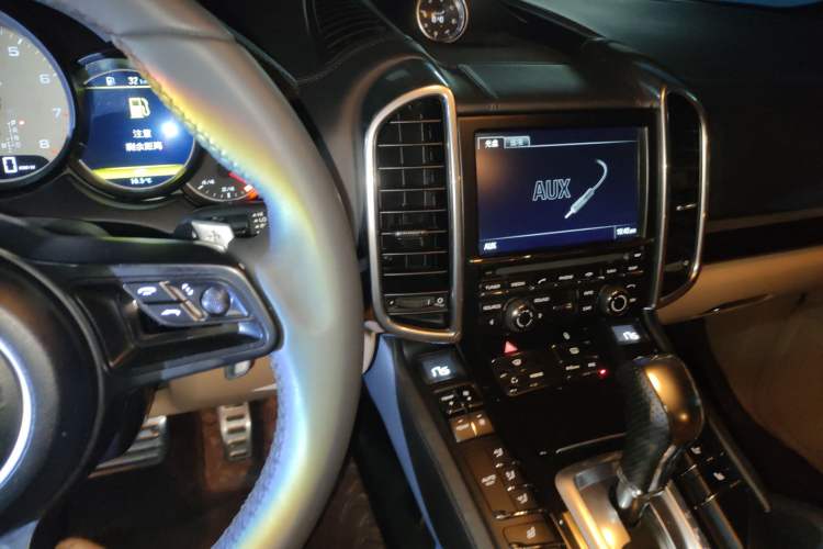 Used Porsche Cayenne 2011 Cayenne S 4.8L