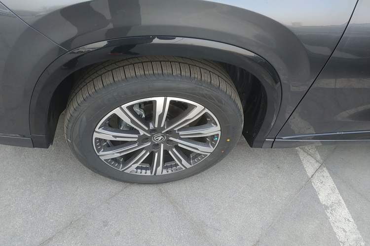 Used Changan CS75 PLUS 2026 Model, Smart Champion Edition 1.5T New Blue Whale Smart Navigation Version