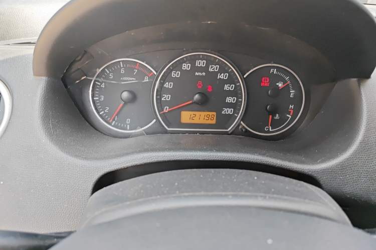 Used Suzuki Swift 2013 1.5L Manual Standard Edition
