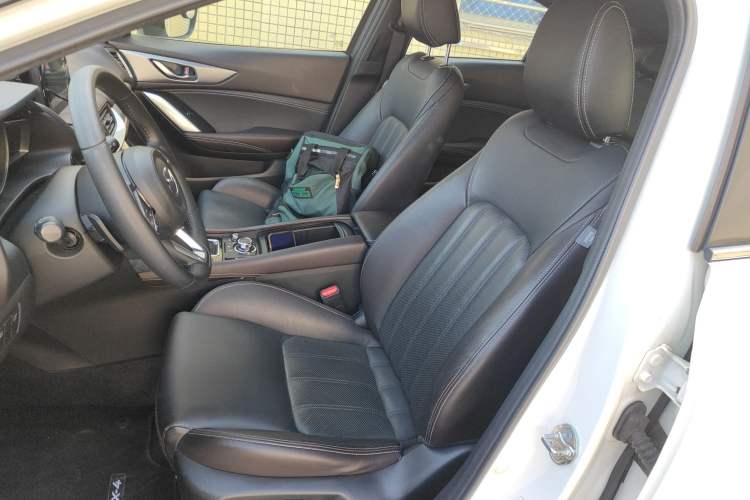 Used Mazda CX-4 2018 2.5L Automatic 4x4 Skyactiv GT Sport Edition China V Standard