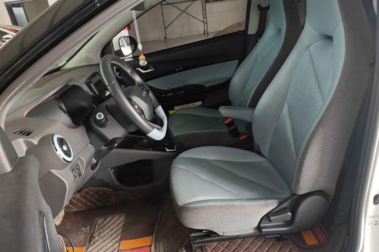 Used Chery Little Ant 2022 Revised Version Sweet Pink Edition Half-Sugar Version Lithium Iron Phosphate 30.7 kWh 30 kW 301 km