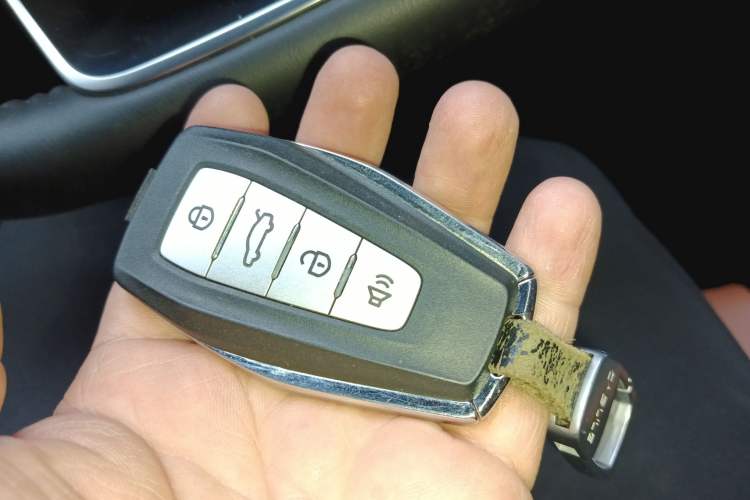 Used Geely Auto Vision X6 2020 1.4T CVT Luxury Edition