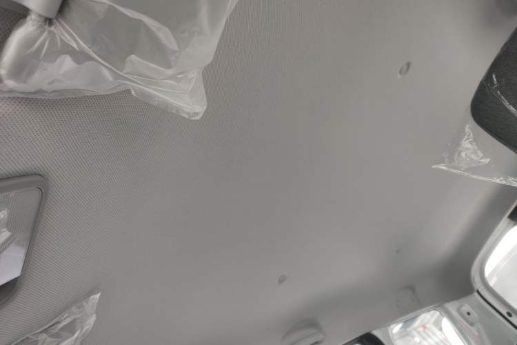 Used Wuling Hongguang New Energy 2025 Extended-Range Hybrid 50 km Utility Version