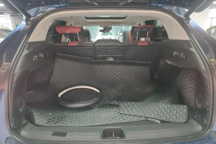 Used Buick Envision 2023 Encore S 652T Two-Wheel-Drive Luxury Model