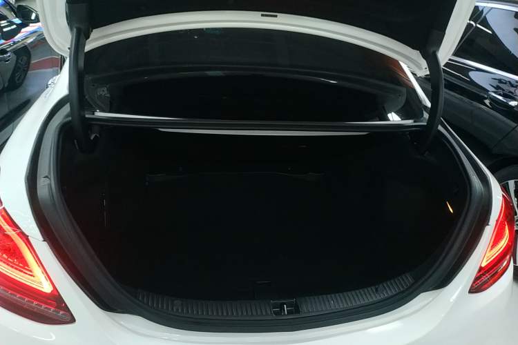 Used Mercedes-Benz C-Class 2020 C 200 L Fashion Edition Sport Version
