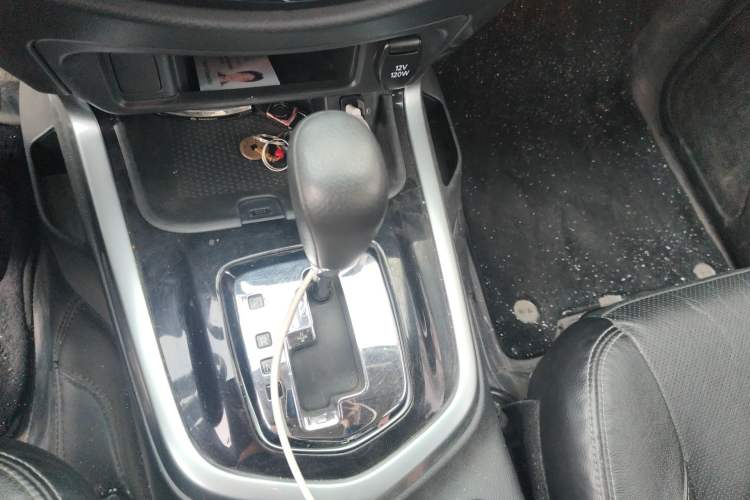 Used Nissan Terra 2018 2.5L Automatic 2WD Luxury Edition
