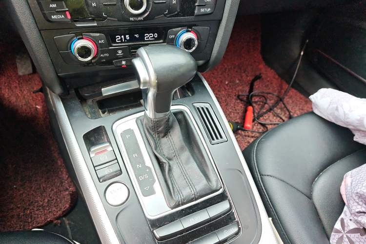 Used Audi A4L 2015 35 TFSI Automatic Standard Model
