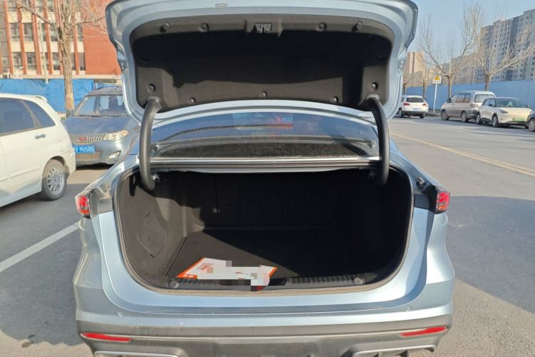 Used Geely Galaxy L6 2025 EM-i 140km Starship Edition
