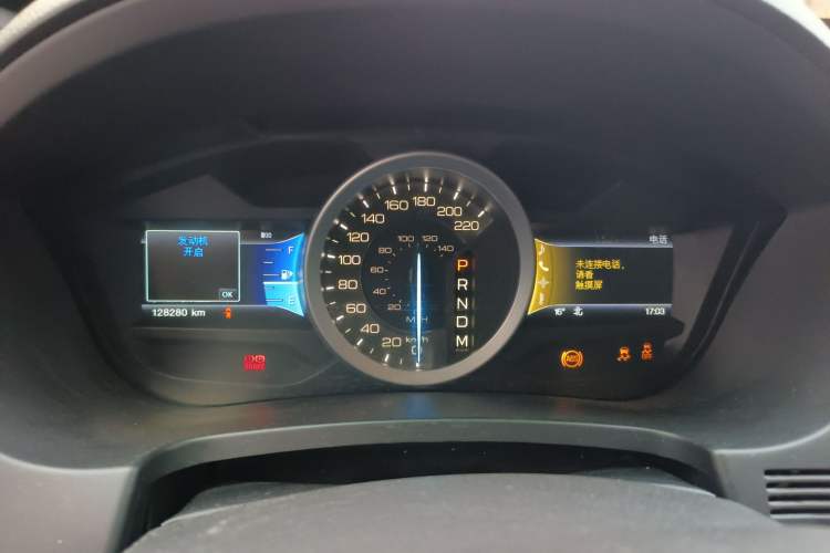 Used Ford Explorer 2013 3.5L Deluxe Model
