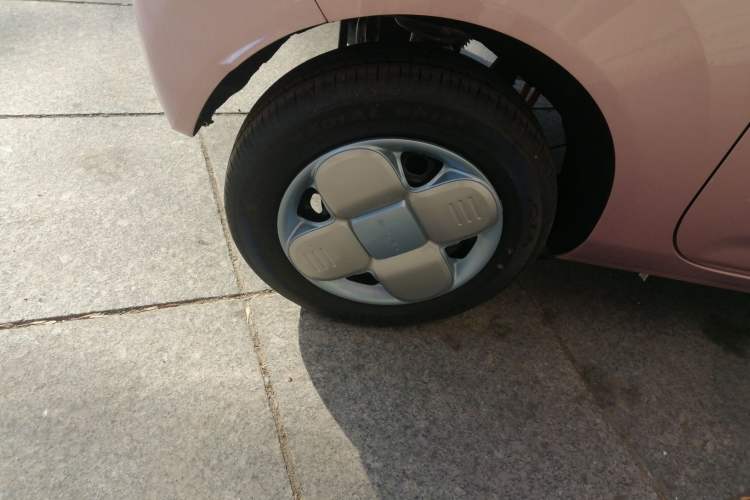 Used Geely Galaxy Panda 2024 Panda Mini 200km Endurance Bear