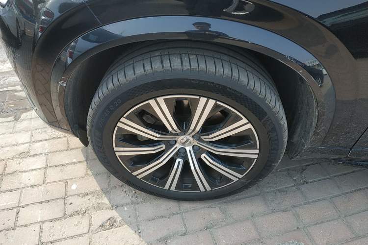 Used Volvo XC90 2020 Facelifted T6 Zhiyi Luxury 7-Seater
