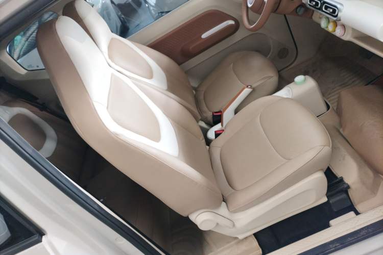 Used Wuling Hongguang MINIEV 2024 3rd Generation 215km Advanced Version
