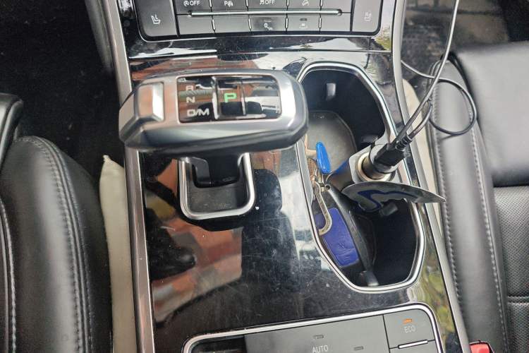 Used Haval H8 2017 2.0T Gasoline Four-Wheel Drive Luxury Model