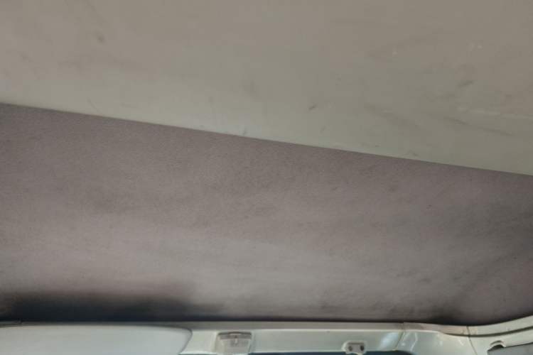 Used Wuling Zhiguang 2013 1.0L Base Version