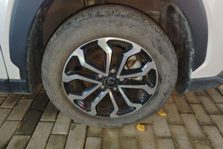 Used Toyota FRONTLANDER 2023 2.0L CVT Luxury Edition