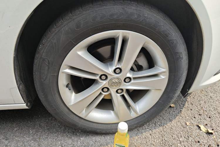 Used Buick Regal 2019 20T Luxury Model China VI Standard Exterior 1