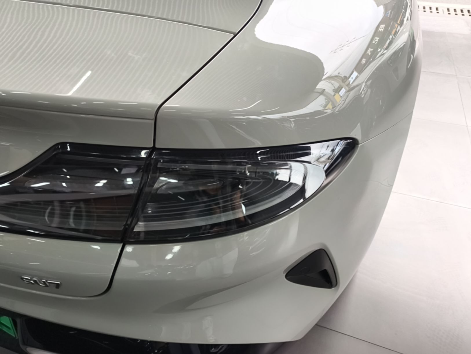Xiaomi Auto SU7 2024 Rear-Drive Long-Range Intelligent Driving Version — снимка 9