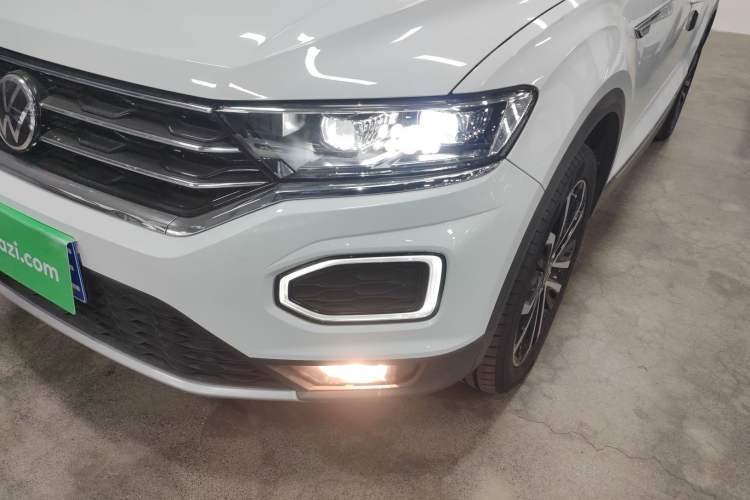 Used Volkswagen T-ROC 2021 280TSI DSG Two-Wheel Drive Comfort Connect Edition
