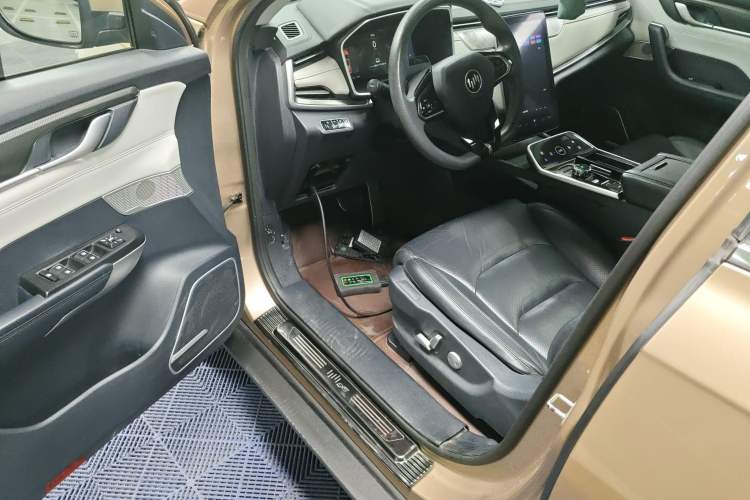 Used WM Motor EX5 2018 EX5 500 Extra Innovation Edition Driver Seat