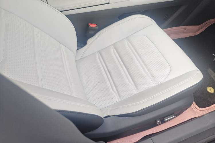 Used Dongfeng eπ eπ007 2024 Range-Extended 200 RuYi Edition