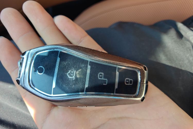 Used BYD Han L 2025 DM-i 200KM LiDAR Luxury Model
