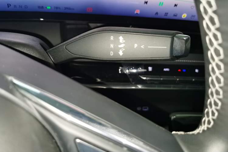 Used Buick E5 2023 Zhenxiang Standard Range Edition Gear Lever