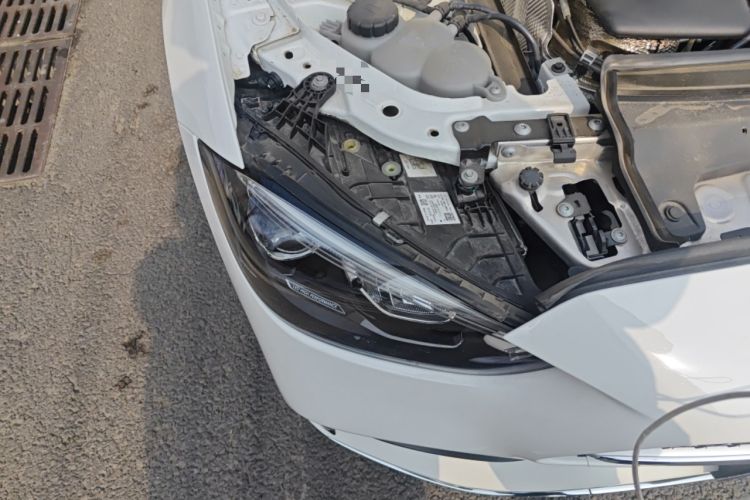 Used Mercedes-Benz C-Class 2024 C 260 L Sport Edition Right Front Headlight