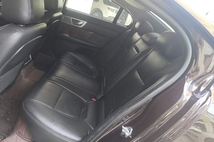 Used Jaguar XF 2014 XF 2.0T Luxury Edition